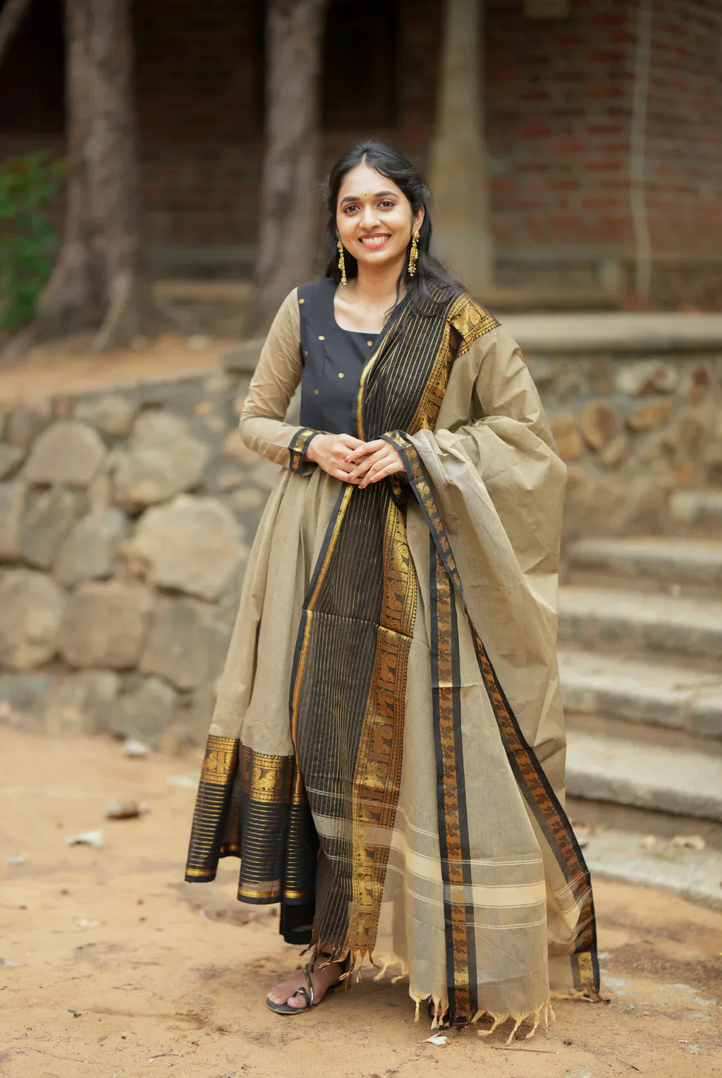 Kurti House -Black