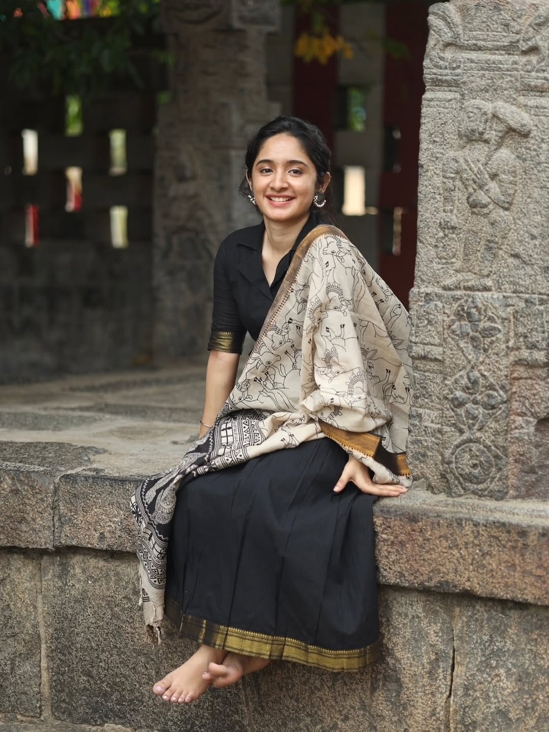 SUBATHRA-Black