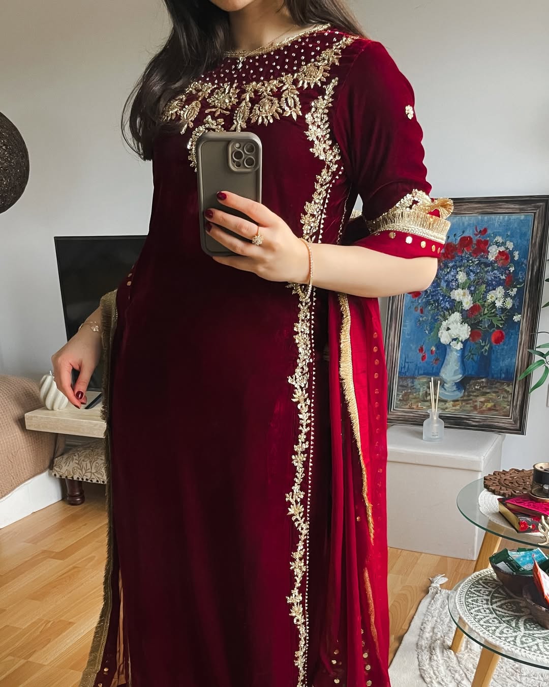 Reds & velvets Suit for the winter