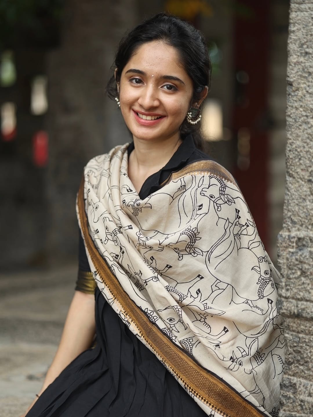 SUBATHRA-Black